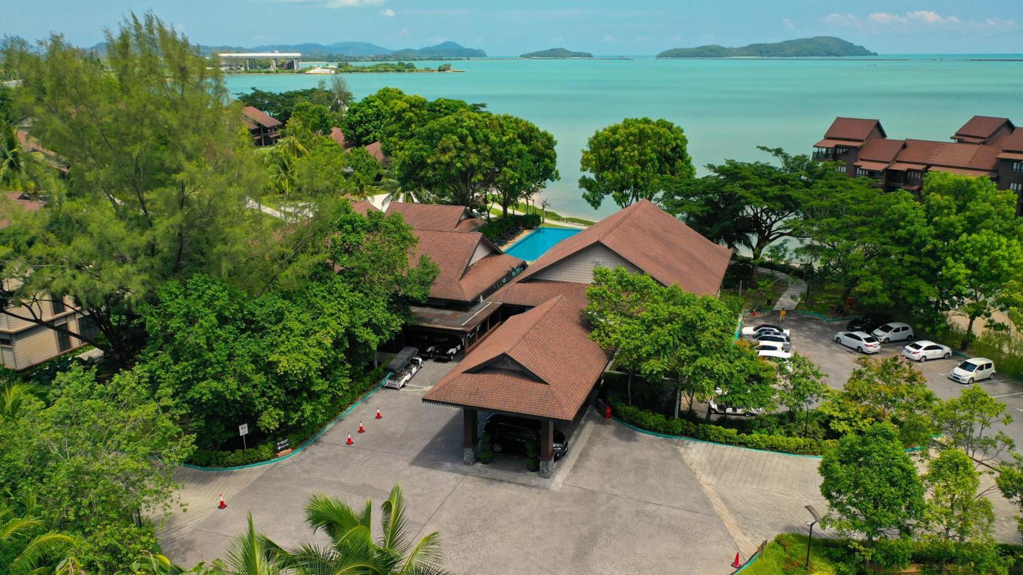 兰卡威波浪别墅度假村 珍南海滩 外观 照片